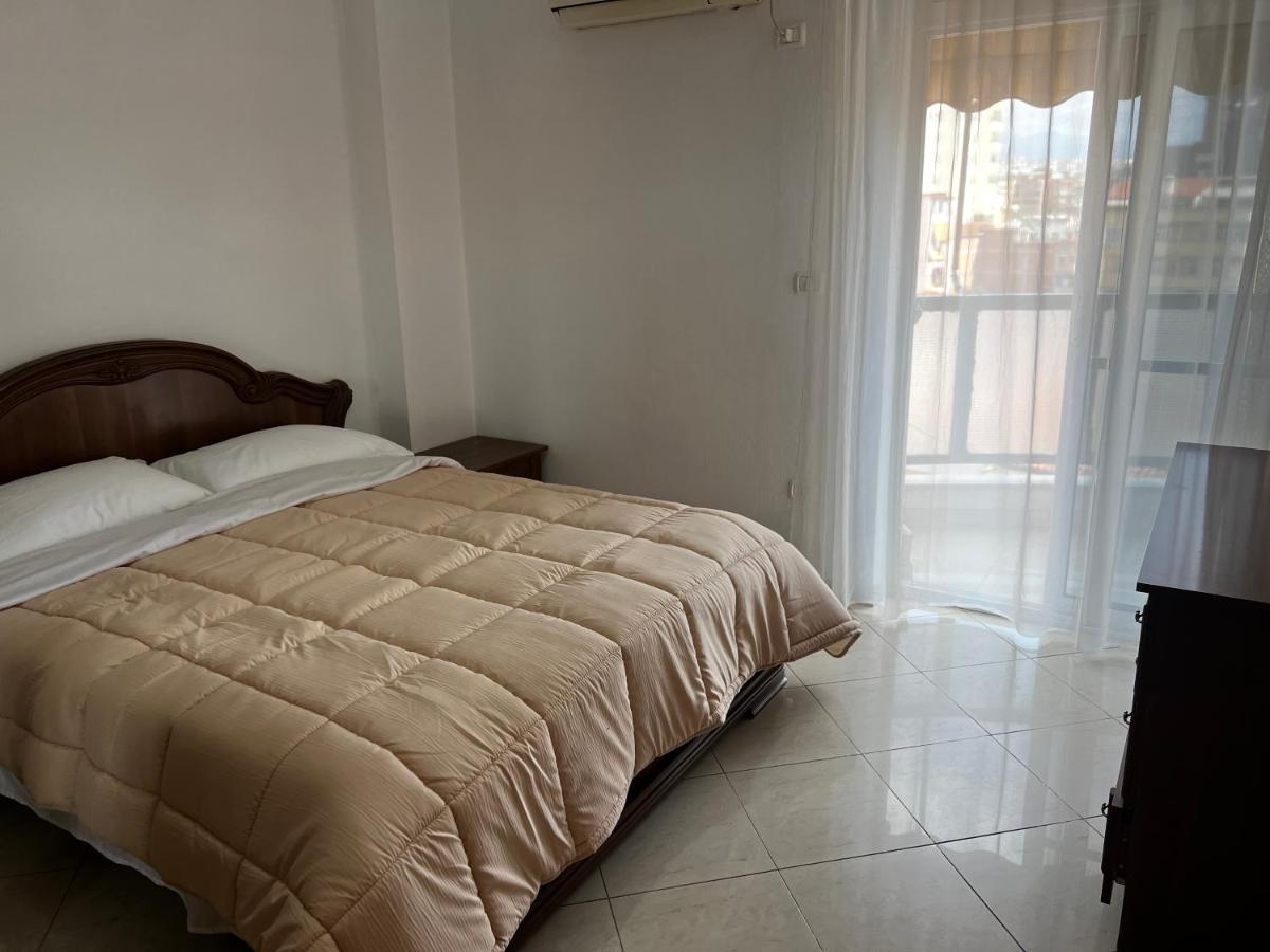 City Central Apartment 2 Тирана Экстерьер фото