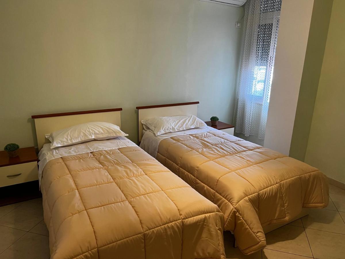 City Central Apartment 2 Тирана Экстерьер фото