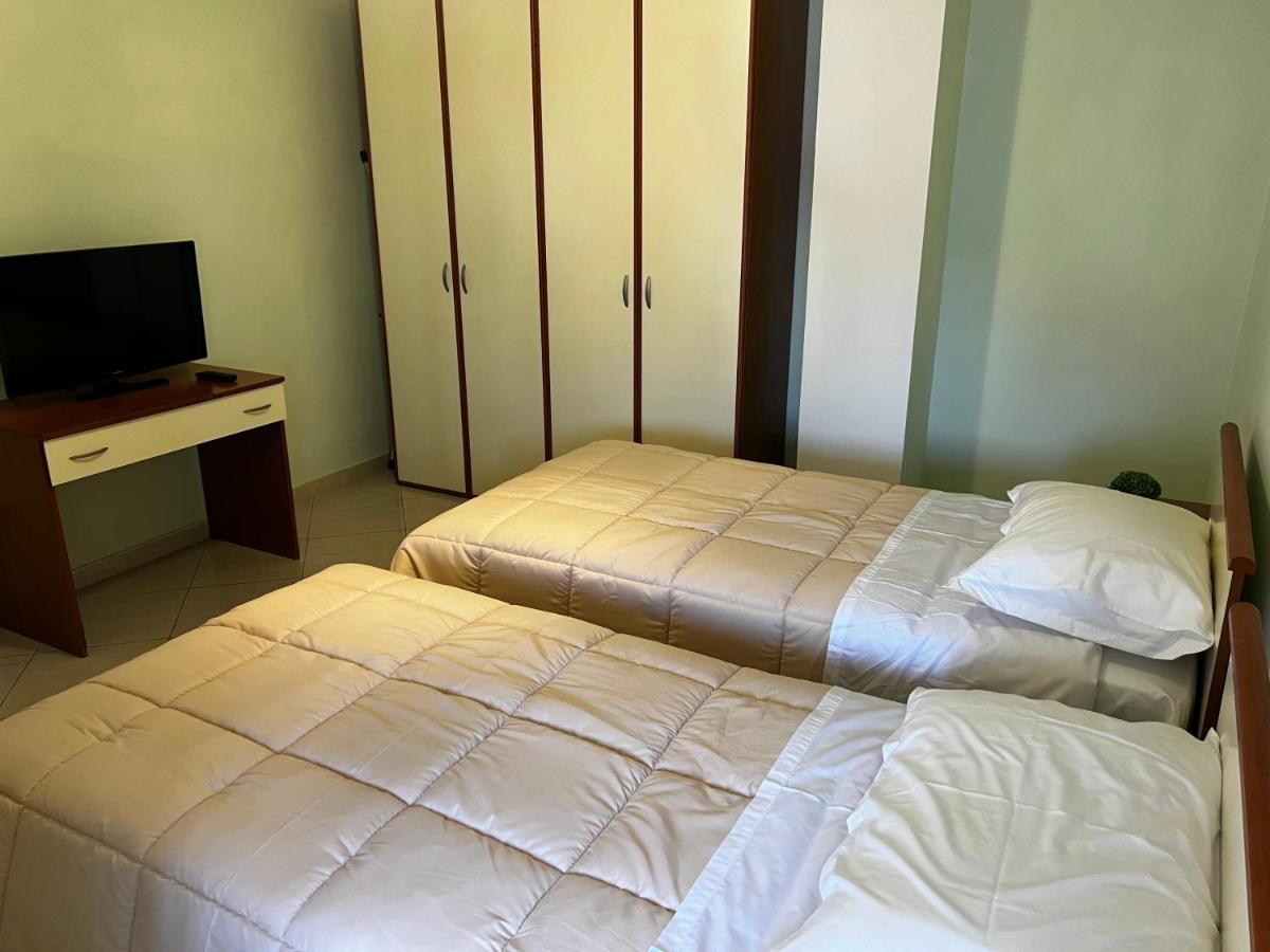 City Central Apartment 2 Тирана Экстерьер фото